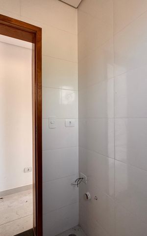 Apartamento à venda com 100m², 2 quartos e 1 vaga Apartamento à venda com 100m², 2 quartos e 1 vagaBanheiro