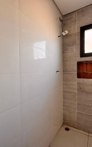 Apartamento à venda com 100m², 2 quartos e 1 vaga Apartamento à venda com 100m², 2 quartos e 1 vagaBanheiro