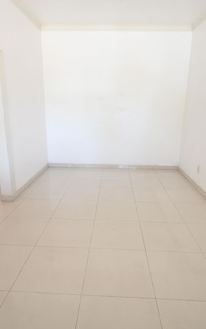 Casa à venda com 225m², 3 quartos e 5 vagasSala 1