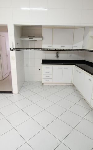 Casa à venda com 225m², 3 quartos e 5 vagasCozinha