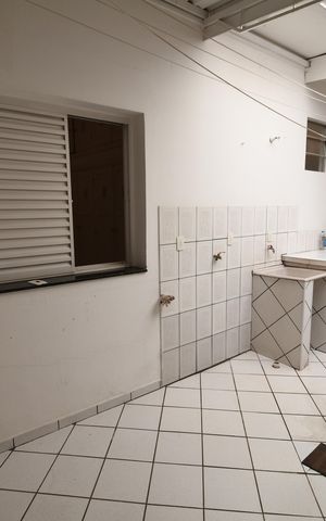 Casa à venda com 225m², 3 quartos e 5 vagasÁrea de Serviço