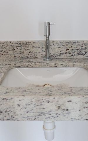 Apartamento à venda com 37m², 1 quarto e 1 vaga Apartamento à venda com 37m², 1 quarto e 1 vagaBanheiro da Suíte