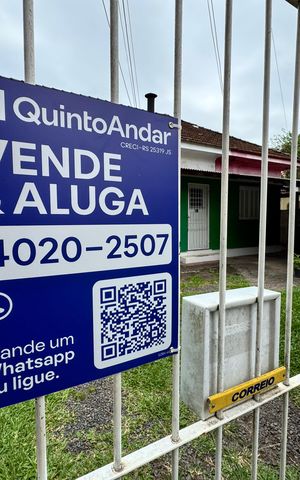 Casa de condomínio para alugar com 104m², 4 quartos e 1 vaga Casa de condomínio para alugar com 104m², 4 quartos e 1 vagaPlaquinha fachada