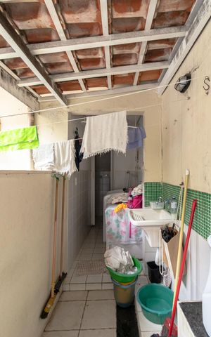 Casa à venda com 168m², 3 quartos e 2 vagas Casa à venda com 168m², 3 quartos e 2 vagasQuintal