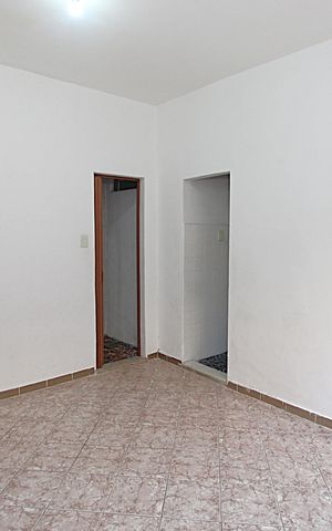 Casa para alugar com 97m², 2 quartos e sem vagaSala