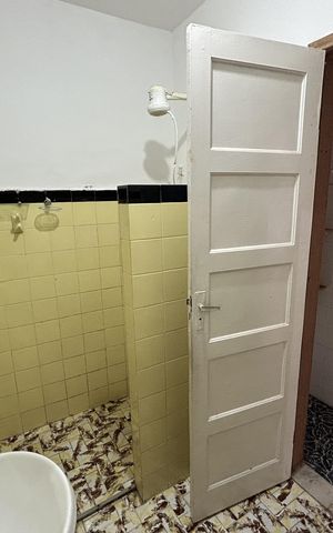 Casa para alugar com 97m², 2 quartos e sem vagaBanheiro