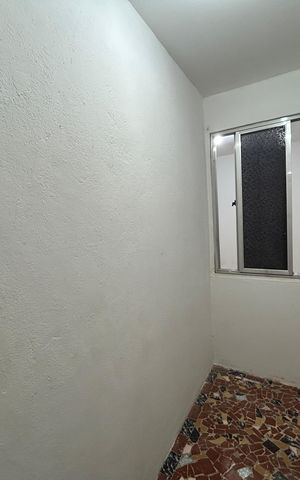 Casa para alugar com 97m², 2 quartos e sem vagaEscritório