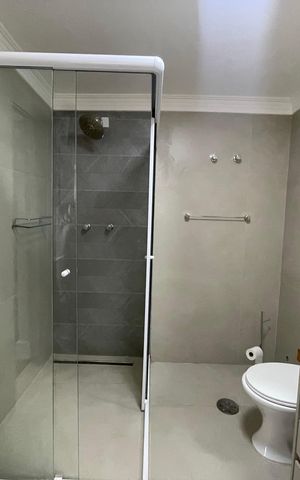Apartamento para alugar com 70m², 1 quarto e 1 vaga Apartamento para alugar com 70m², 1 quarto e 1 vagaBanheiro da Suíte