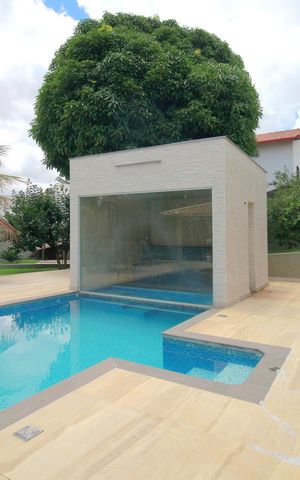 Casa à venda com 453m², 5 quartos e 4 vagasPiscina
