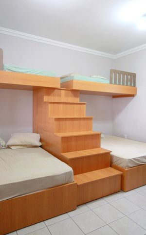 Casa à venda com 453m², 5 quartos e 4 vagasQuarto 5