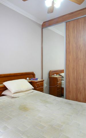 Casa à venda com 453m², 5 quartos e 4 vagasQuarto 4