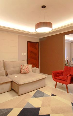 Casa à venda com 453m², 5 quartos e 4 vagasSala