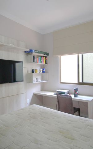 Casa à venda com 453m², 5 quartos e 4 vagasQuarto 4