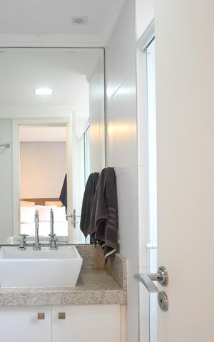 Apartamento à venda com 137m², 4 quartos e 2 vagas Apartamento à venda com 137m², 4 quartos e 2 vagasBanheiro Quarto 1 - Suite
