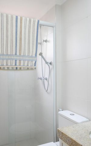 Apartamento à venda com 137m², 4 quartos e 2 vagas Apartamento à venda com 137m², 4 quartos e 2 vagasBanheiro Quarto 2 - Suite
