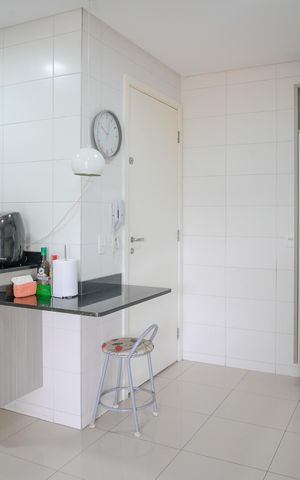 Apartamento à venda com 137m², 4 quartos e 2 vagas Apartamento à venda com 137m², 4 quartos e 2 vagasCozinha