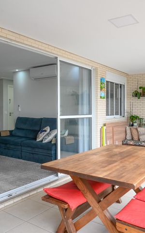 Apartamento à venda com 137m², 4 quartos e 2 vagas Apartamento à venda com 137m², 4 quartos e 2 vagasVaranda Gourmet