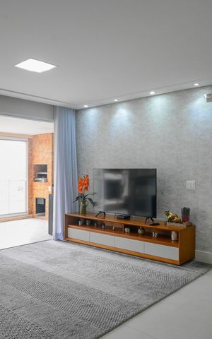 Apartamento à venda com 137m², 4 quartos e 2 vagas Apartamento à venda com 137m², 4 quartos e 2 vagasSala