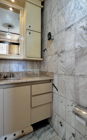 Apartamento à venda com 33m², 1 quarto e 1 vaga Apartamento à venda com 33m², 1 quarto e 1 vagaBanheiro Suíte