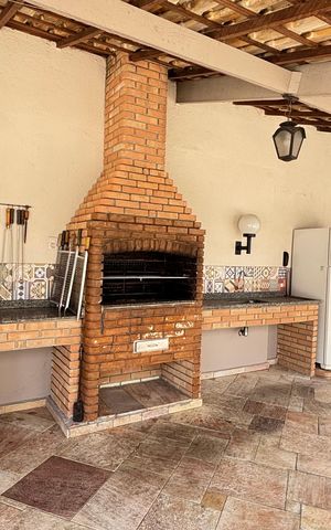 Apartamento à venda com 80m², 3 quartos e 1 vaga Apartamento à venda com 80m², 3 quartos e 1 vagaChurrasqueira
