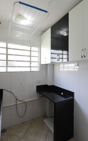 Apartamento à venda com 45m², 2 quartos e 1 vagaCozinha e Área de Serviço