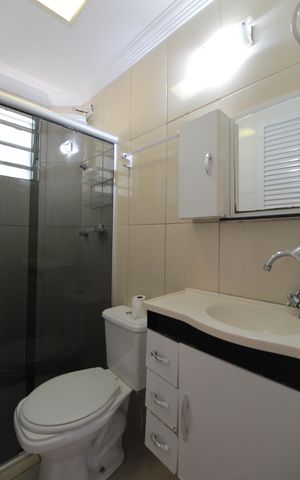 Apartamento à venda com 45m², 2 quartos e 1 vagaBanheiro Social
