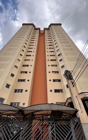 Apartamento à venda com 80m², 3 quartos e 1 vaga Apartamento à venda com 80m², 3 quartos e 1 vagaFachada