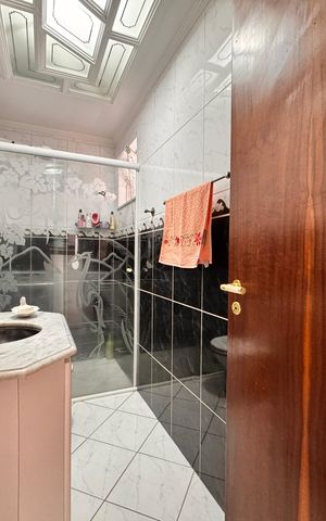 Apartamento à venda com 80m², 3 quartos e 1 vaga Apartamento à venda com 80m², 3 quartos e 1 vagaBanheiro