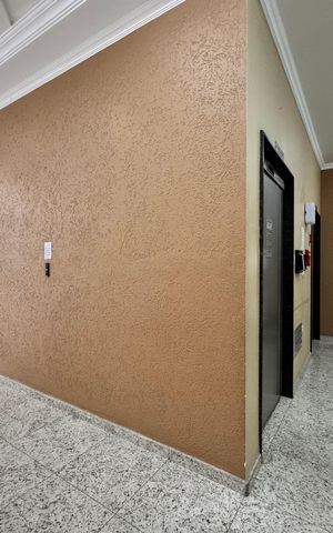 Apartamento à venda com 80m², 3 quartos e 1 vaga Apartamento à venda com 80m², 3 quartos e 1 vagaHall social