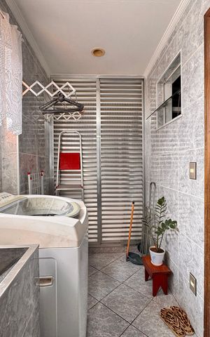 Apartamento à venda com 80m², 3 quartos e 1 vaga Apartamento à venda com 80m², 3 quartos e 1 vagaÁrea de Serviço