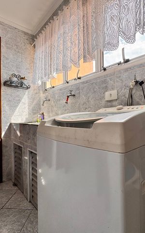 Apartamento à venda com 80m², 3 quartos e 1 vaga Apartamento à venda com 80m², 3 quartos e 1 vagaÁrea de Serviço
