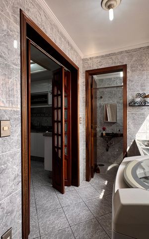 Apartamento à venda com 80m², 3 quartos e 1 vaga Apartamento à venda com 80m², 3 quartos e 1 vagaÁrea de Serviço