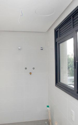 Apartamento à venda com 89m², 2 quartos e 2 vagasCozinha + Área de Serviço