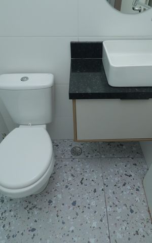 Apartamento à venda com 44m², 2 quartos e sem vagaBanheiro