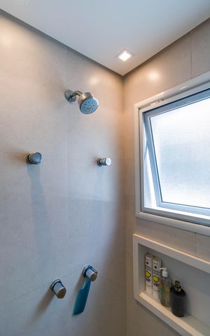 Apartamento à venda com 163m², 3 quartos e 3 vagas Apartamento à venda com 163m², 3 quartos e 3 vagasBanheiro da Suíte 1