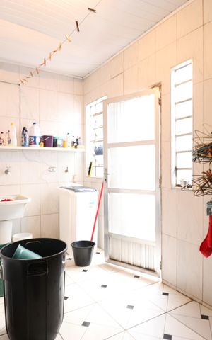 Casa à venda com 108m², 2 quartos e 1 vagaÁrea de Serviço