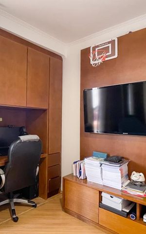 Casa à venda com 175m², 4 quartos e 2 vagas Casa à venda com 175m², 4 quartos e 2 vagasQuarto 1