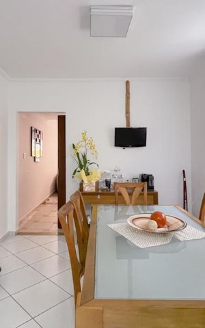 Casa à venda com 175m², 4 quartos e 2 vagas Casa à venda com 175m², 4 quartos e 2 vagasSala de Jantar