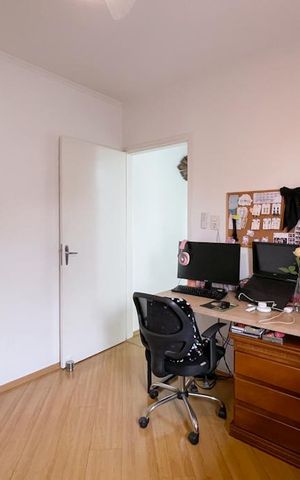 Casa à venda com 175m², 4 quartos e 2 vagas Casa à venda com 175m², 4 quartos e 2 vagasQuarto 2