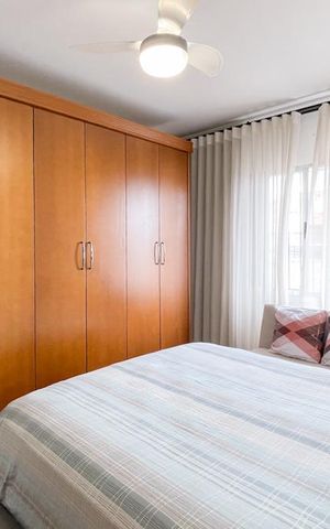 Casa à venda com 175m², 4 quartos e 2 vagas Casa à venda com 175m², 4 quartos e 2 vagasSuíte