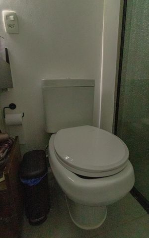 Apartamento à venda com 46m², 1 quarto e 1 vaga Apartamento à venda com 46m², 1 quarto e 1 vagaBanheiro