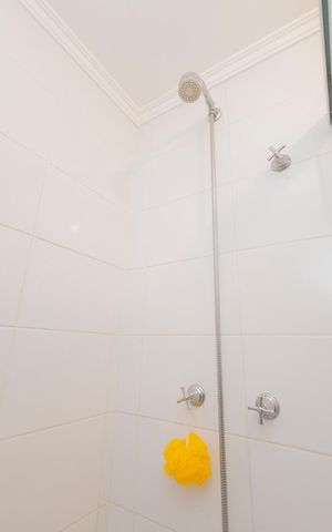 Apartamento à venda com 55m², 2 quartos e 1 vagaBanheiro 2