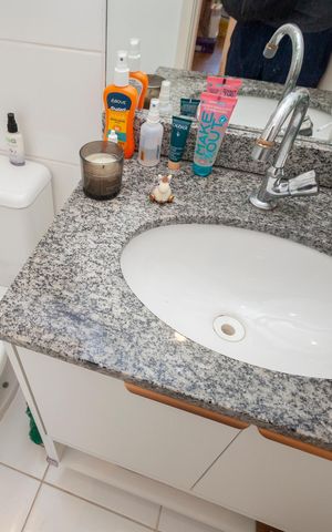 Apartamento à venda com 55m², 2 quartos e 1 vagaBanheiro 2