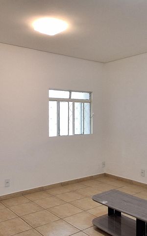 Casa à venda com 115m², 2 quartos e 1 vagaSala