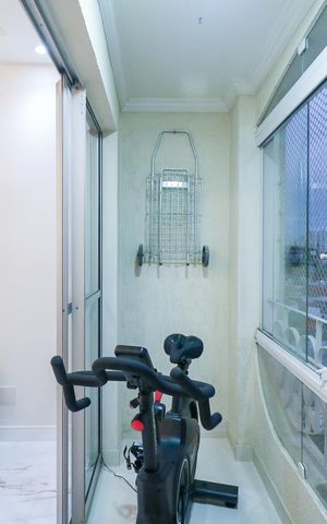 Apartamento para alugar com 112m², 3 quartos e 1 vaga Apartamento para alugar com 112m², 3 quartos e 1 vagaVaranda