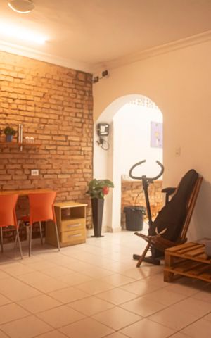 Casa à venda com 220m², 7 quartos e sem vagaSala