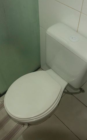 Casa à venda com 220m², 7 quartos e sem vagaBanheiro 4