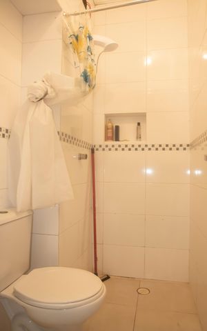 Casa à venda com 220m², 7 quartos e sem vagaBanheiro 3