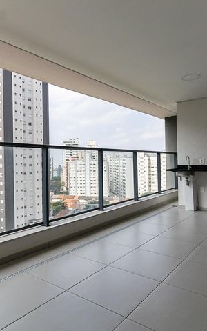 Apartamento à venda com 127m², 4 quartos e 2 vagas Apartamento à venda com 127m², 4 quartos e 2 vagasVaranda da Sala