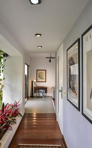 Apartamento à venda com 261m², 4 quartos e 4 vagasSala